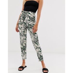 NWT ASOS DESIGN Tie Waist Peg Pants in Tropical Palm Print